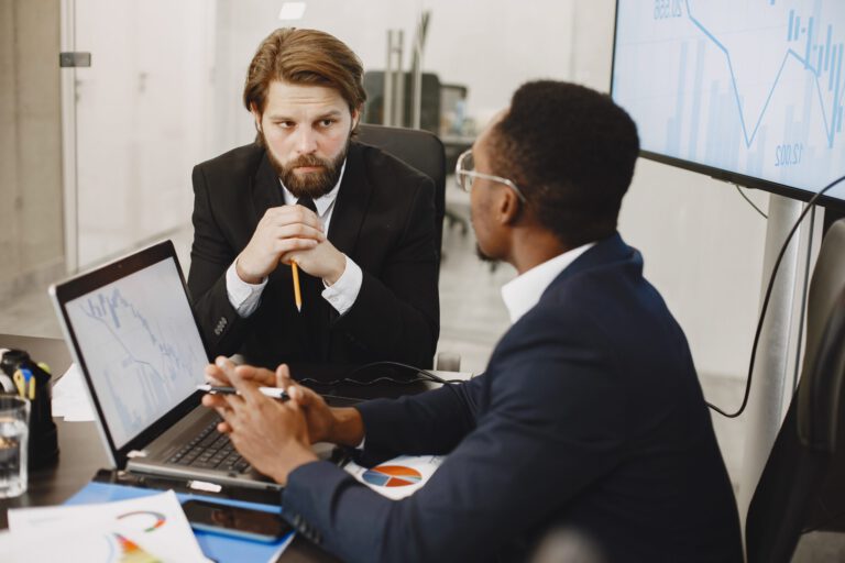 gestión de asociaciones sin animo de lucro - personal de trabajo