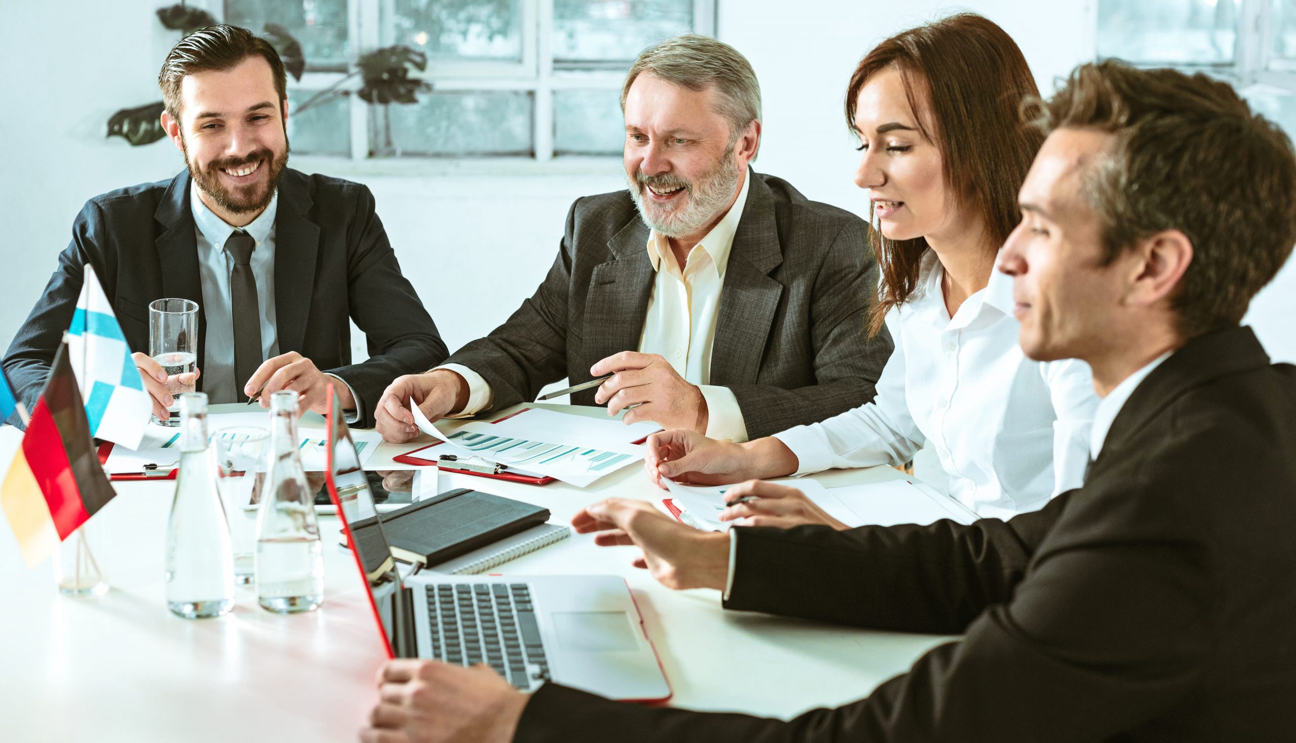 erp para la gestion de empresas – empresarios en computadoras erp para la gestion de empresas - empresarios en computadoras